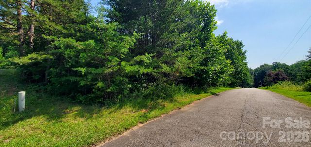 123 River Bank Road 24, Statesville, NC 28625