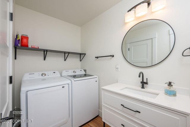 1965 N Kentucky Derby Drive, Palmer, AK 99645