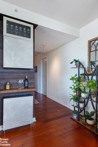640 W 237TH Street # 12B, New York City, NY 10463