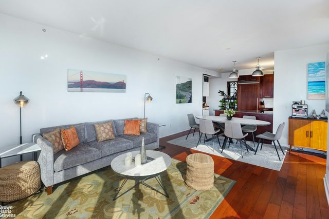 640 W 237TH Street # 12B, New York City, NY 10463