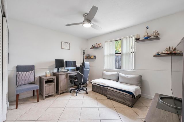 15681 Dover Court, Davie, FL 33331