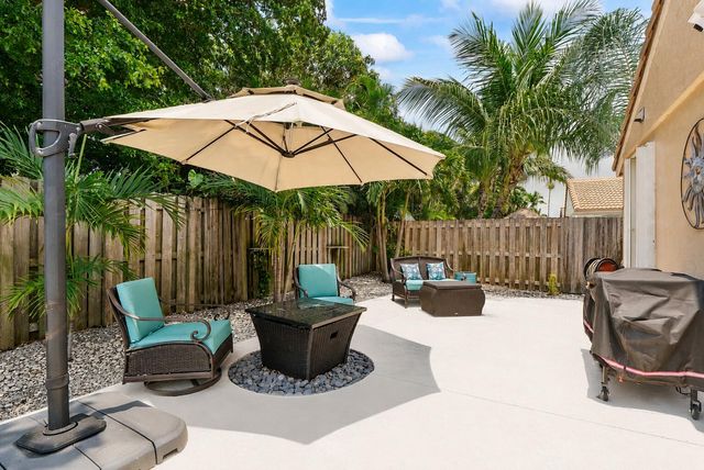 15681 Dover Court, Davie, FL 33331