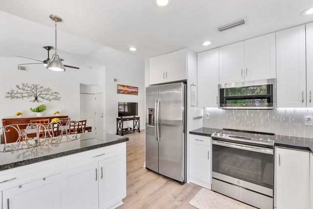15681 Dover Court, Davie, FL 33331