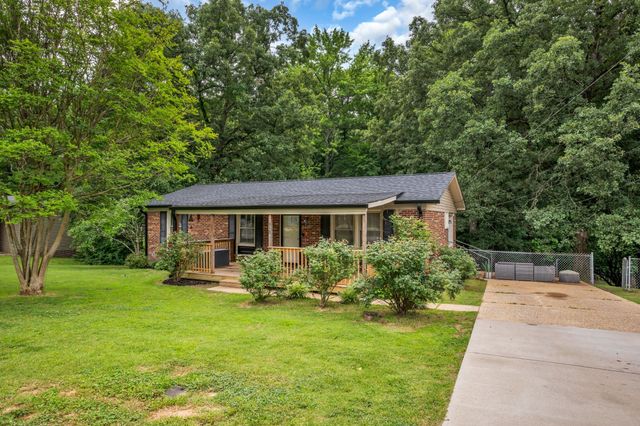918 Cherokee Dr, New Johnsonville, TN 37134