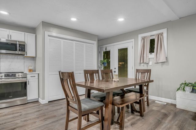 918 Cherokee Dr, New Johnsonville, TN 37134