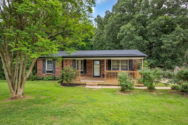 918 Cherokee Dr, New Johnsonville, TN 37134
