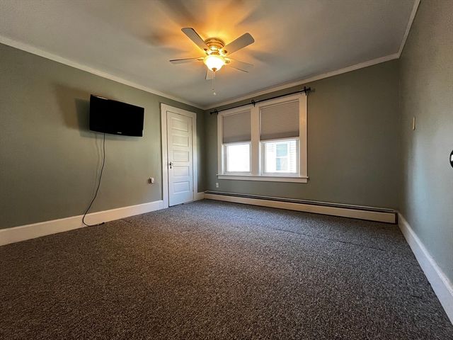 263 Middlesex 2, North Andover, MA 01845