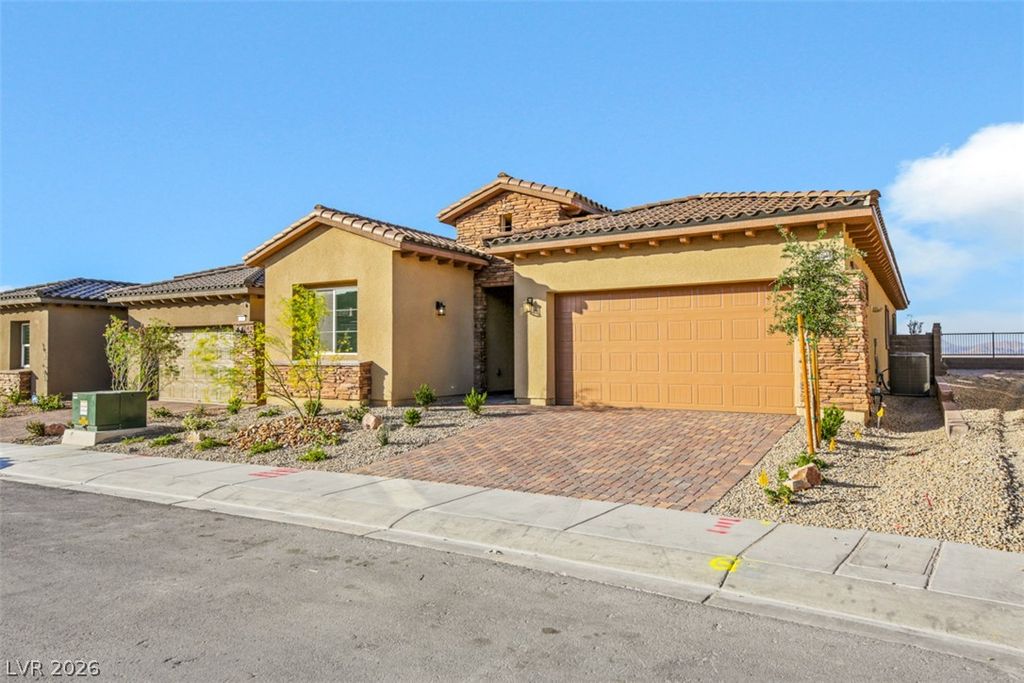 164 Cabo Cruces Drive, Henderson, NV 89011