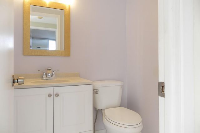 3800 Hillcrest Dr 614, Hollywood, FL 33021