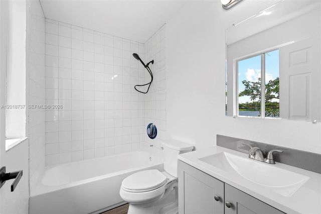 2445 SE 14th Avenue 375, Homestead, FL 33035