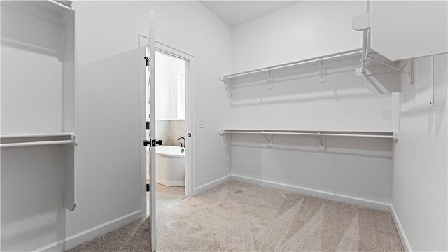 2512 N Crossover Road, Fayetteville, AR 72703