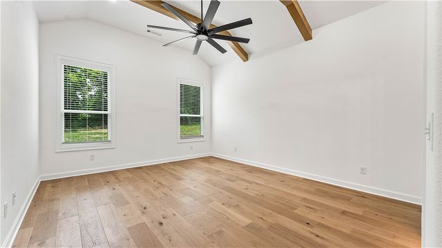 2512 N Crossover Road, Fayetteville, AR 72703