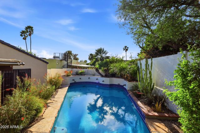 1634 E ECHO Lane, Phoenix, AZ 85020