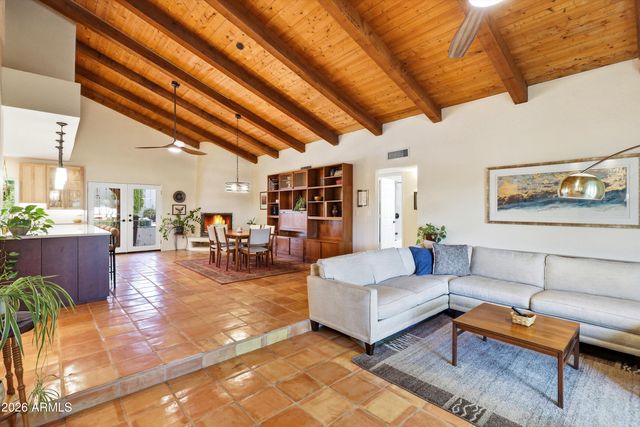 1634 E ECHO Lane, Phoenix, AZ 85020