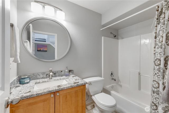 23017 138th Avenue E, Graham, WA 98338