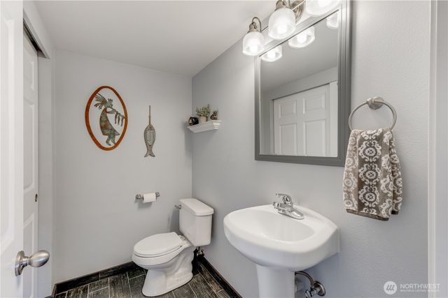 23017 138th Avenue E, Graham, WA 98338