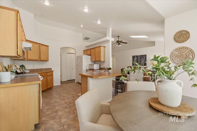 2032 Talus Loop, Twin Falls, ID 83301