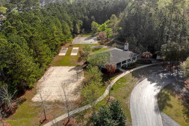 121 Willow Bay Dr., Murrells Inlet, SC 29576