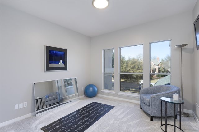 824 Hills Creek Drive, Mckinney, TX 75072