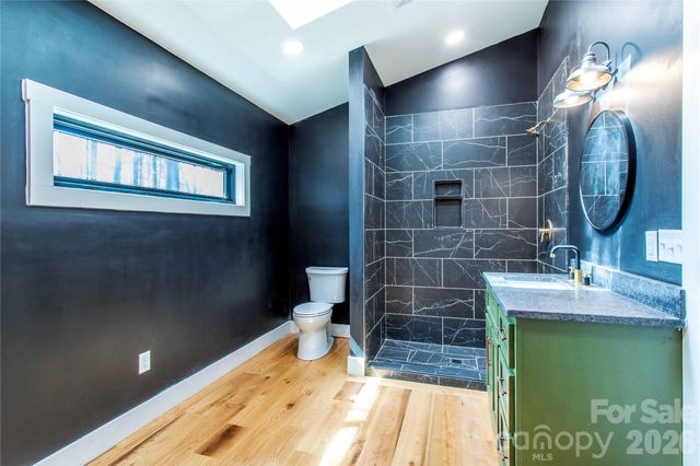 261 Maga Lane, Brevard, NC 28712