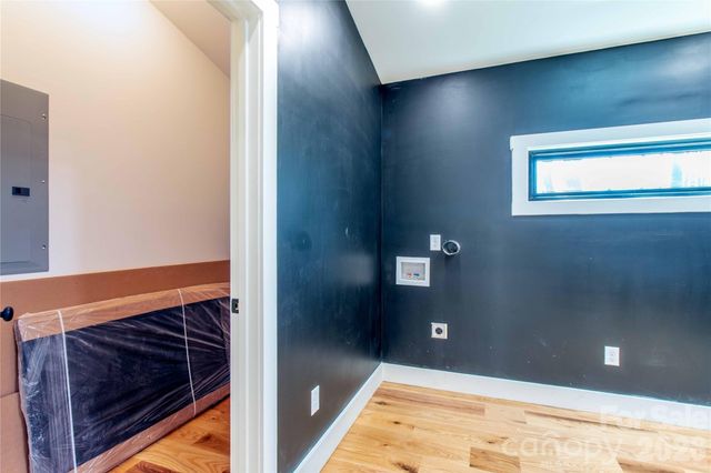 261 Maga Lane, Brevard, NC 28712