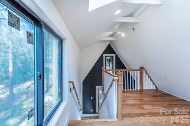 261 Maga Lane, Brevard, NC 28712