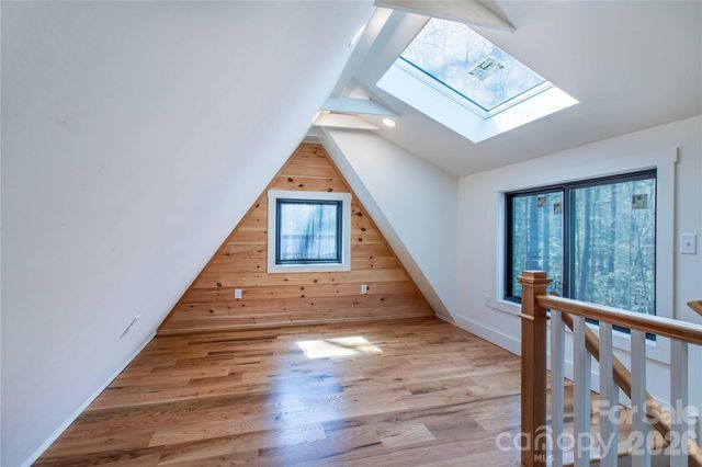 261 Maga Lane, Brevard, NC 28712