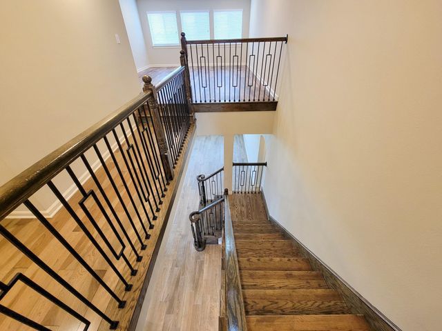 100 Castlegate Lane, Jersey Village, TX 77065