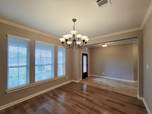100 Castlegate Lane, Jersey Village, TX 77065