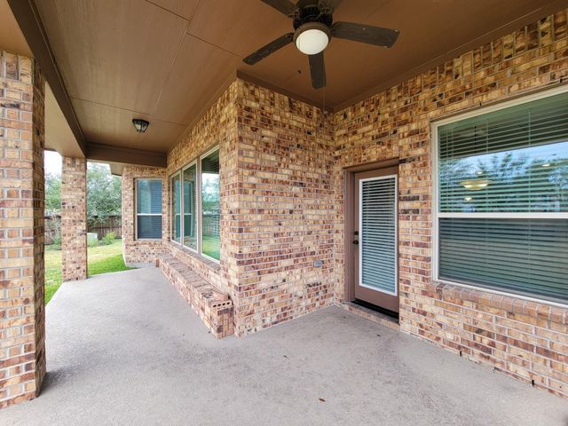 100 Castlegate Lane, Jersey Village, TX 77065