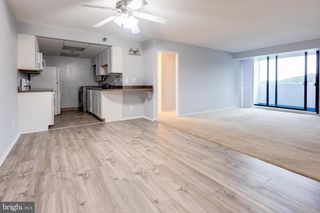 5911 EDSALL RD #406, Alexandria, VA 22304
