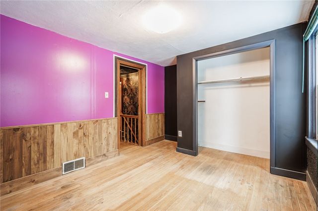 51 Saint Johns Park, Rochester, NY 14612