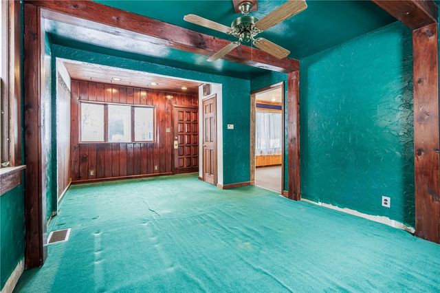 51 Saint Johns Park, Rochester, NY 14612