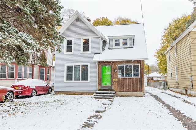 51 Saint Johns Park, Rochester, NY 14612