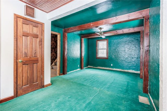 51 Saint Johns Park, Rochester, NY 14612