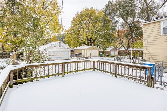 51 Saint Johns Park, Rochester, NY 14612