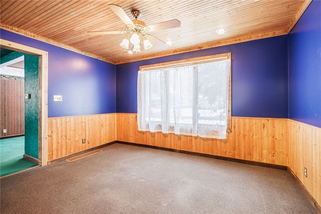 51 Saint Johns Park, Rochester, NY 14612