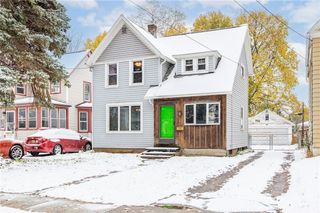 51 Saint Johns Park, Rochester, NY 14612