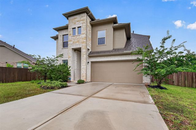 30359 Limber Pines Drive, Magnolia, TX 77355