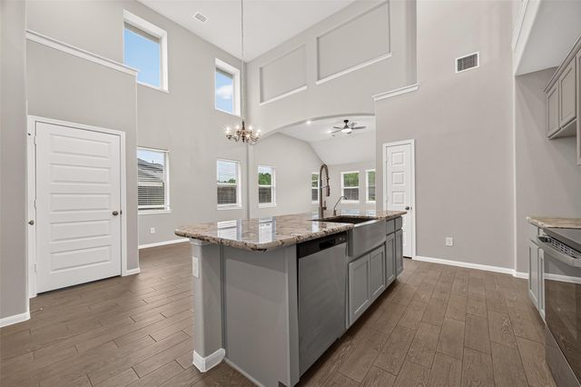 30359 Limber Pines Drive, Magnolia, TX 77355