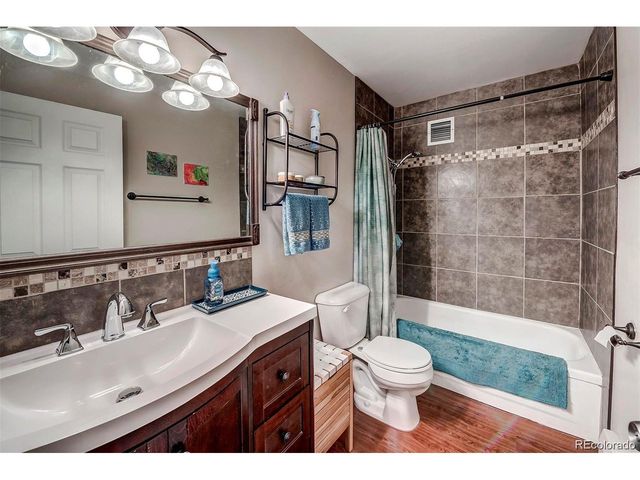 705 S Clinton St 9B, Denver, CO 80247