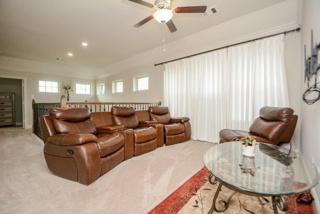 114 Silver Sky Court, Conroe, TX 77304