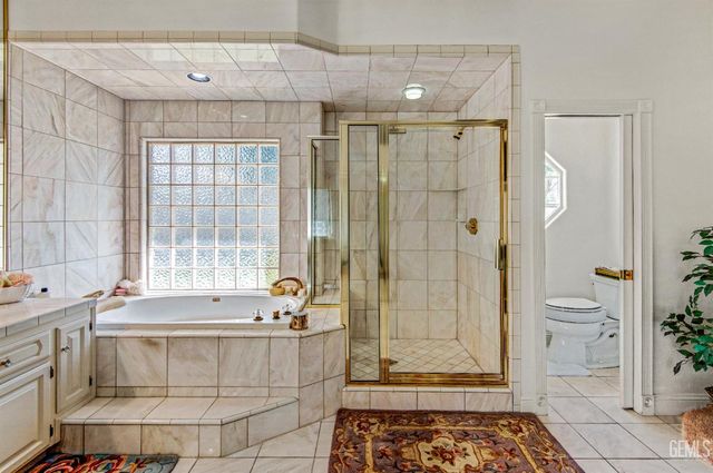 12401 Longmeadow Way, Bakersfield, CA 93312