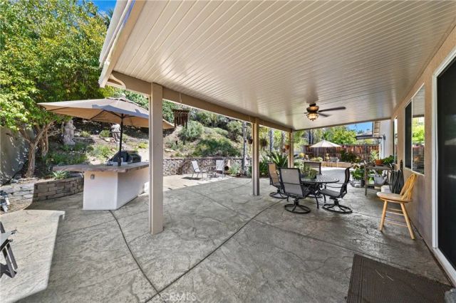 24050 Esmeralda Court, Wildomar, CA 92595