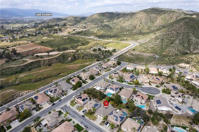 24050 Esmeralda Court, Wildomar, CA 92595