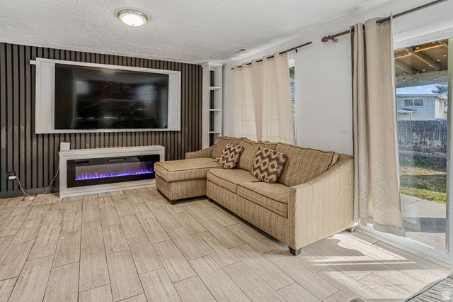 1071 AMIGA DR, Salt Lake City, UT 84104