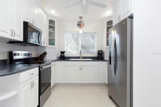 11855 4TH STREET E, Treasure Island, FL 33706