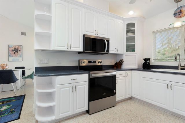 11855 4TH STREET E, Treasure Island, FL 33706