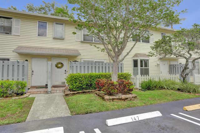 147 SW 3rd Street, Pompano Beach, FL 33060