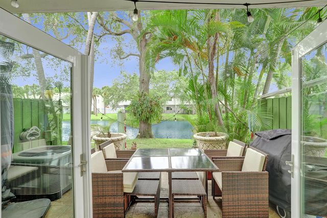 147 SW 3rd Street, Pompano Beach, FL 33060
